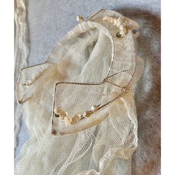 Antique Ivory Bridal Veil Lace Trim & Silk Lily Of The Valley Headpiece 35x58 - Picture 4 of 7